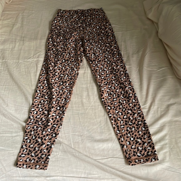 Aerie Real Me Leopard Leggings - Picture 1 of 7